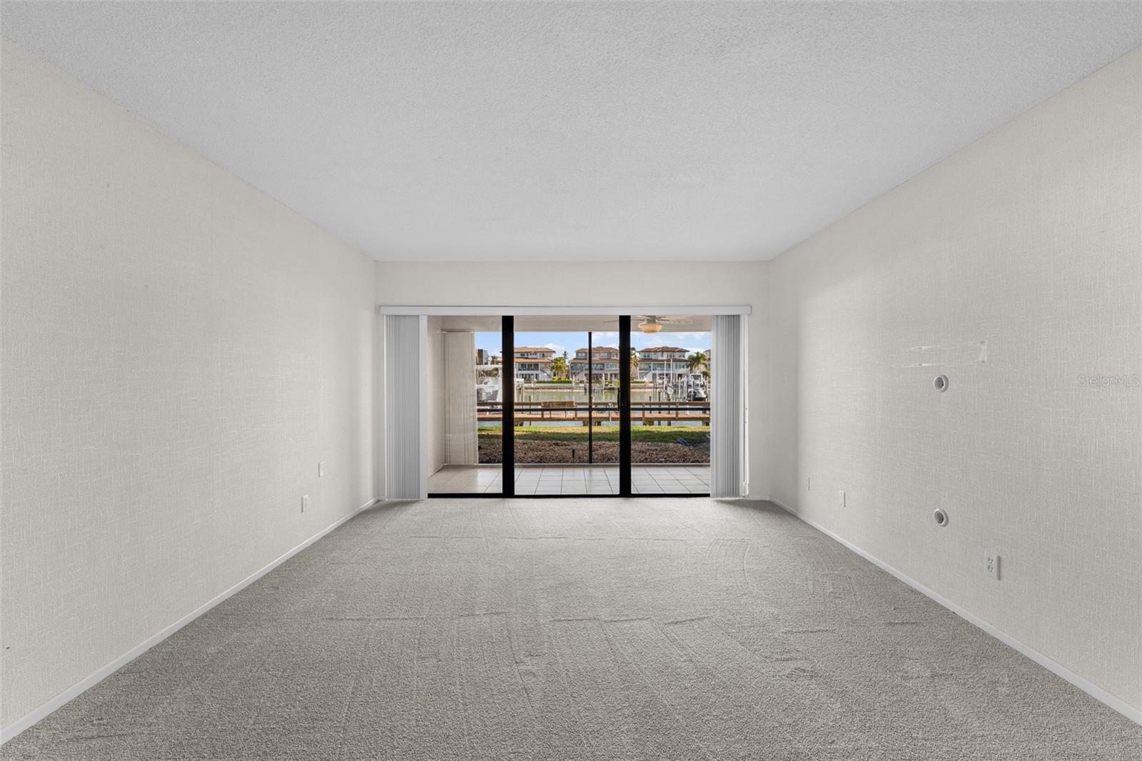 Image 15 of 51 For 4750 Brittany Drive S 26