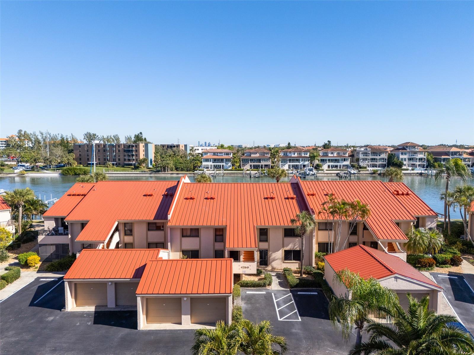 Image 2 of 51 For 4750 Brittany Drive S 26