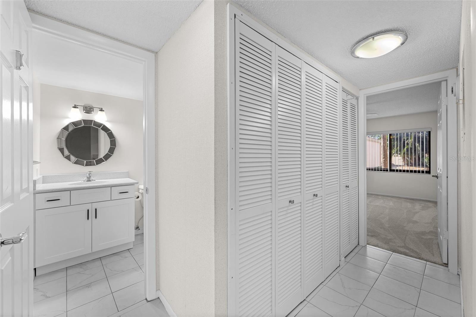 Image 35 of 51 For 4750 Brittany Drive S 26