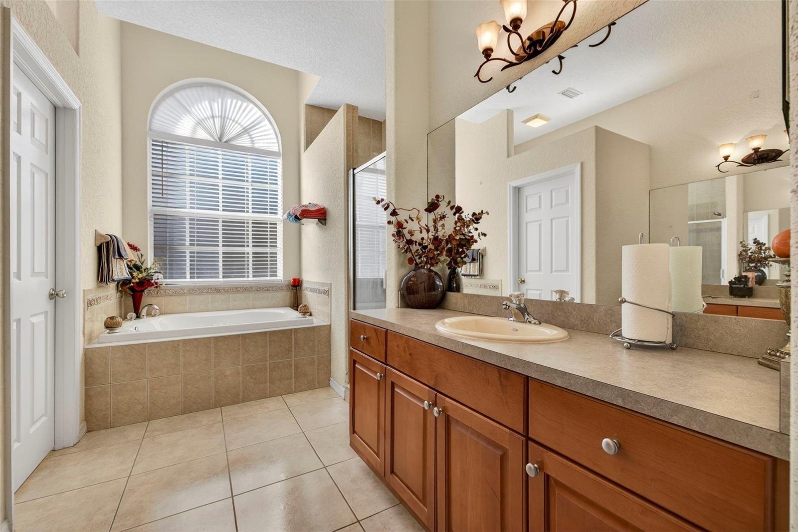 Image 11 of 26 For 2873 52nd Avenue S