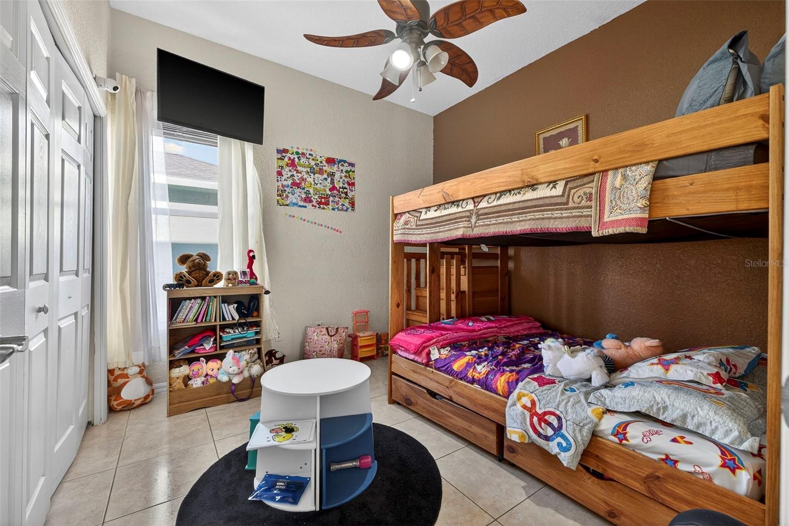 Image 14 of 26 For 2873 52nd Avenue S