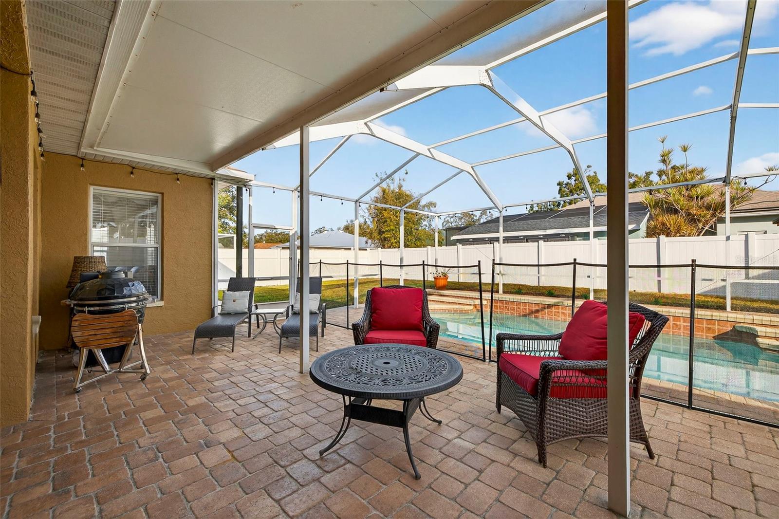 Image 18 of 26 For 2873 52nd Avenue S