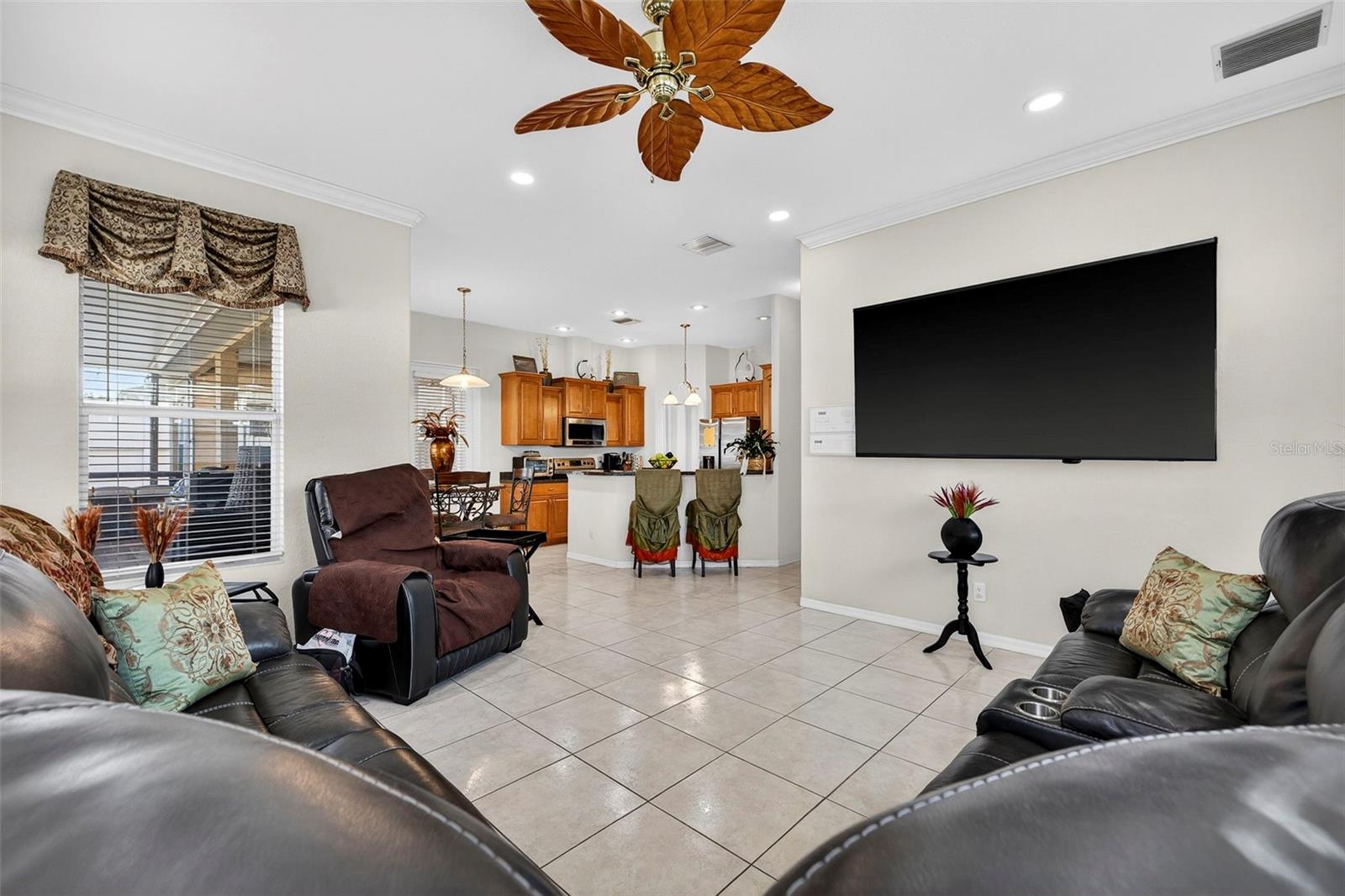 Image 5 of 26 For 2873 52nd Avenue S