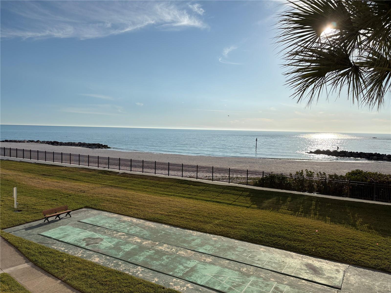 Image 18 of 73 For 7100 Sunset Way 205