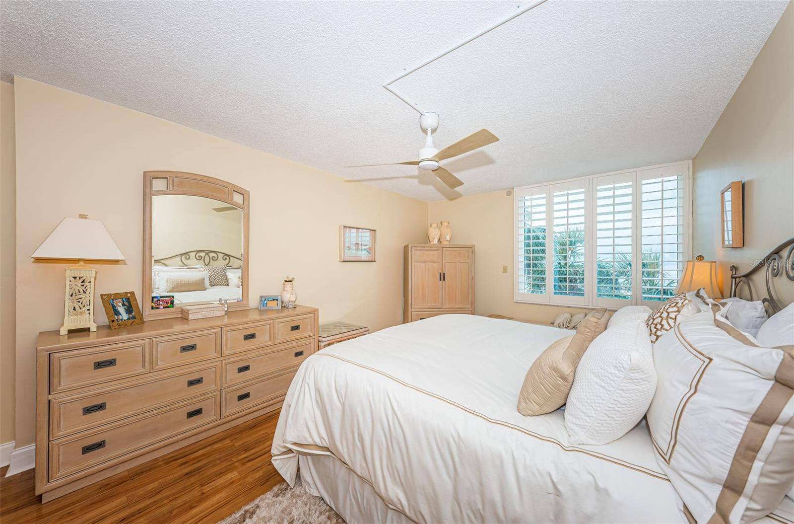 Image 29 of 73 For 7100 Sunset Way 205