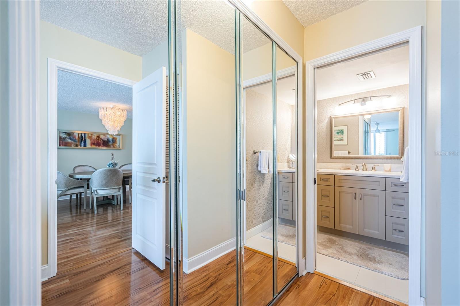 Image 32 of 73 For 7100 Sunset Way 205