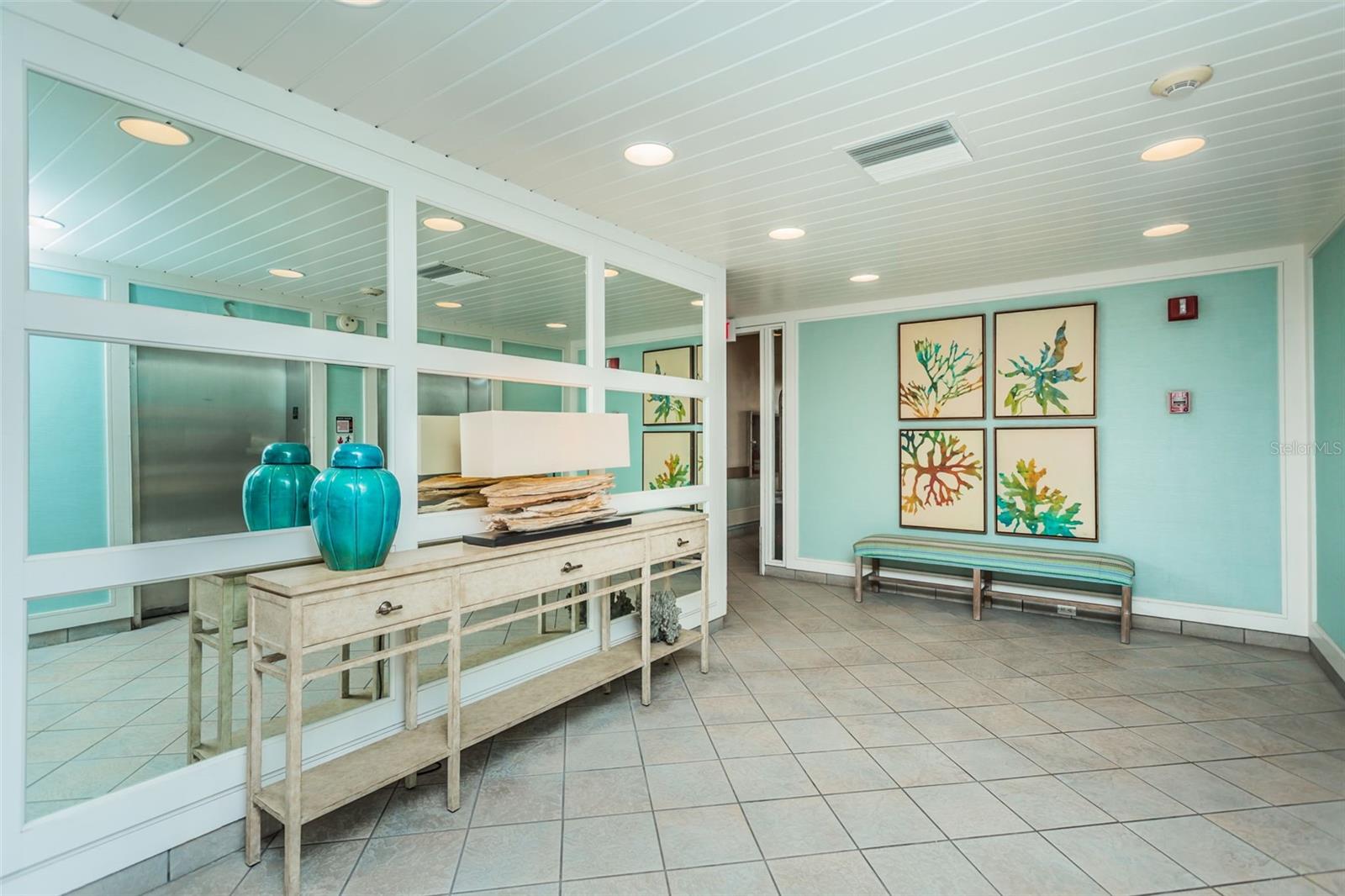 Image 4 of 73 For 7100 Sunset Way 205