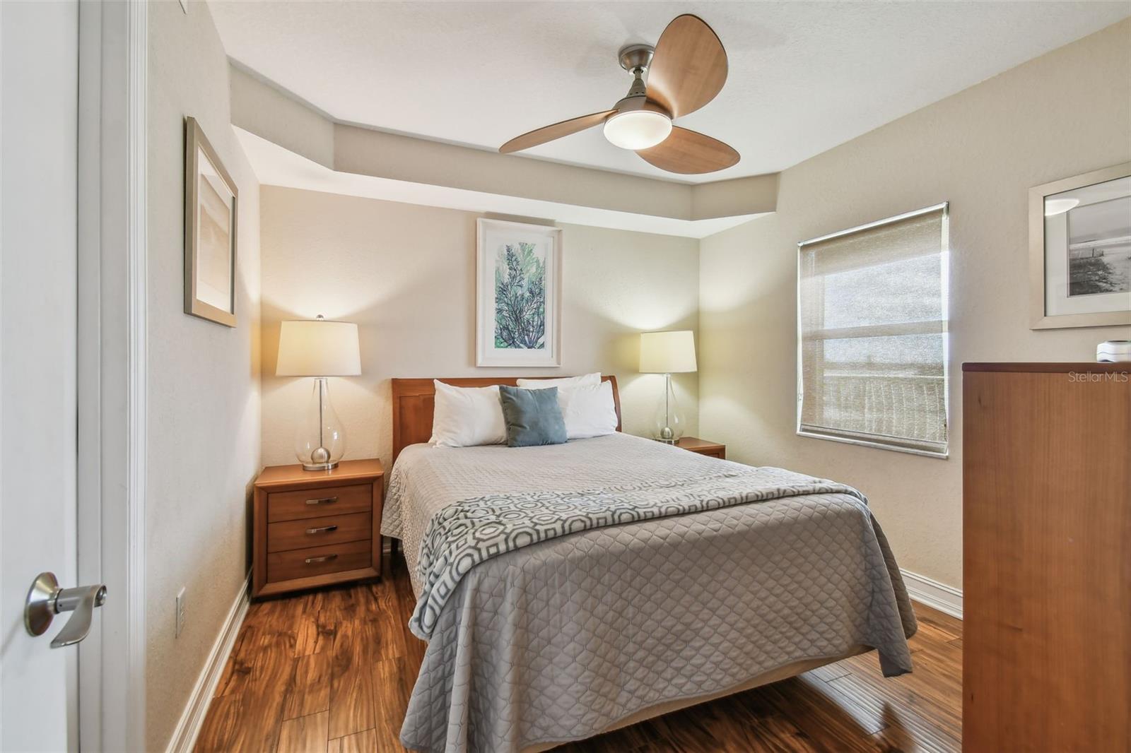 Listing photo id 32 for 11605 Gulf Boulevard 506