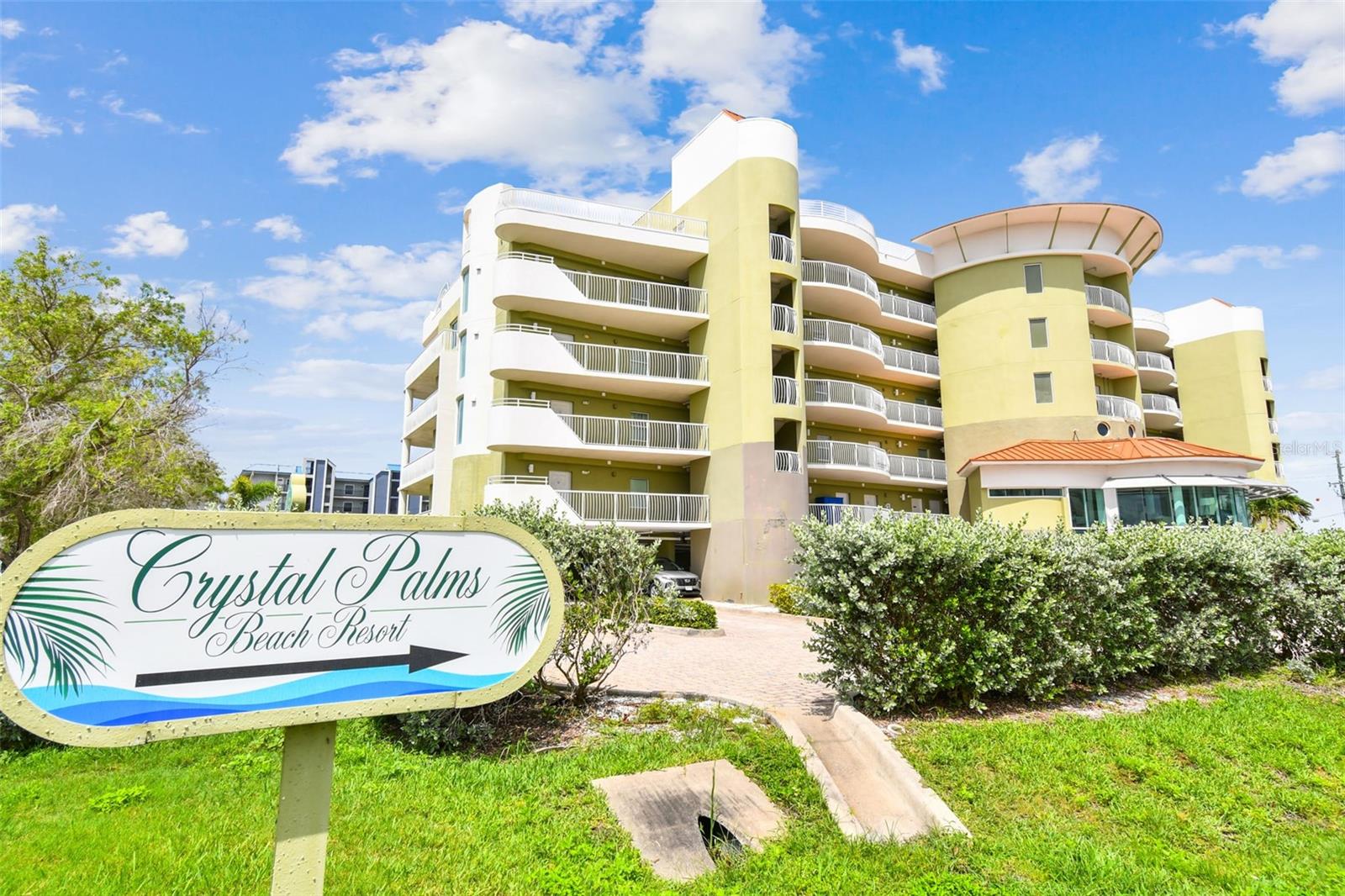 Listing photo id 58 for 11605 Gulf Boulevard 506