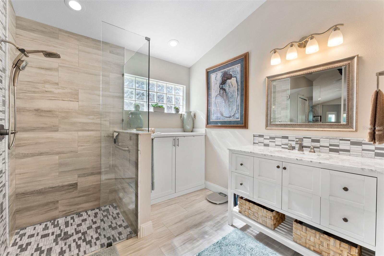 Image 22 of 45 For 19413 Golden Slipper Place