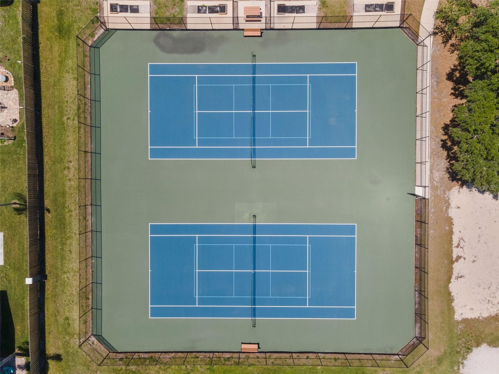 Image 43 of 45 For 19413 Golden Slipper Place