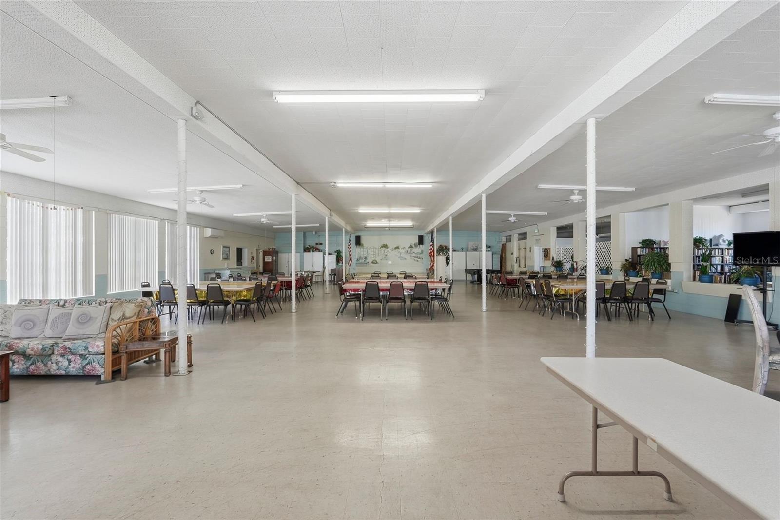 Image 22 of 27 For 5664 40th Terrace N 430