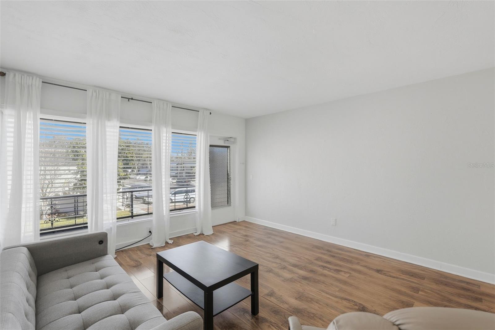 Image 4 of 27 For 5664 40th Terrace N 430