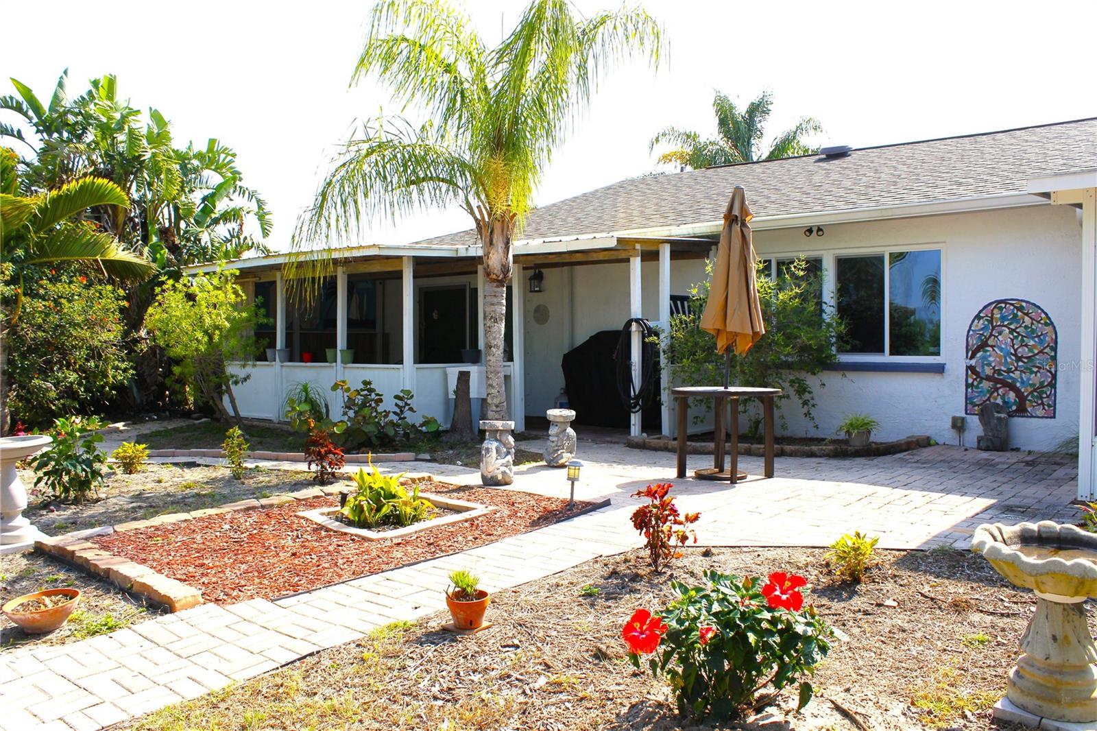 Image 13 of 59 For 2211 Harrison Drive