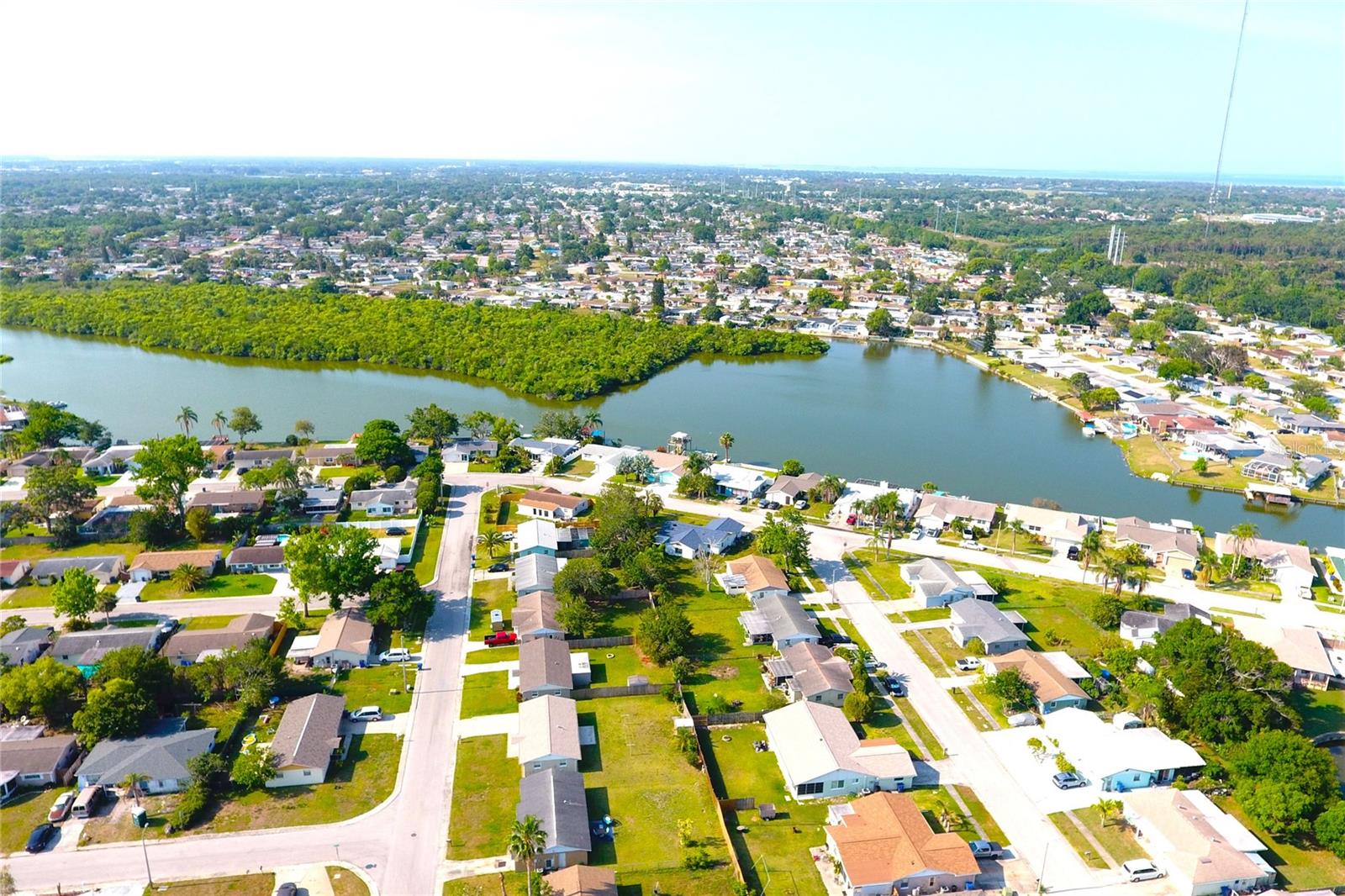 Image 20 of 59 For 2211 Harrison Drive