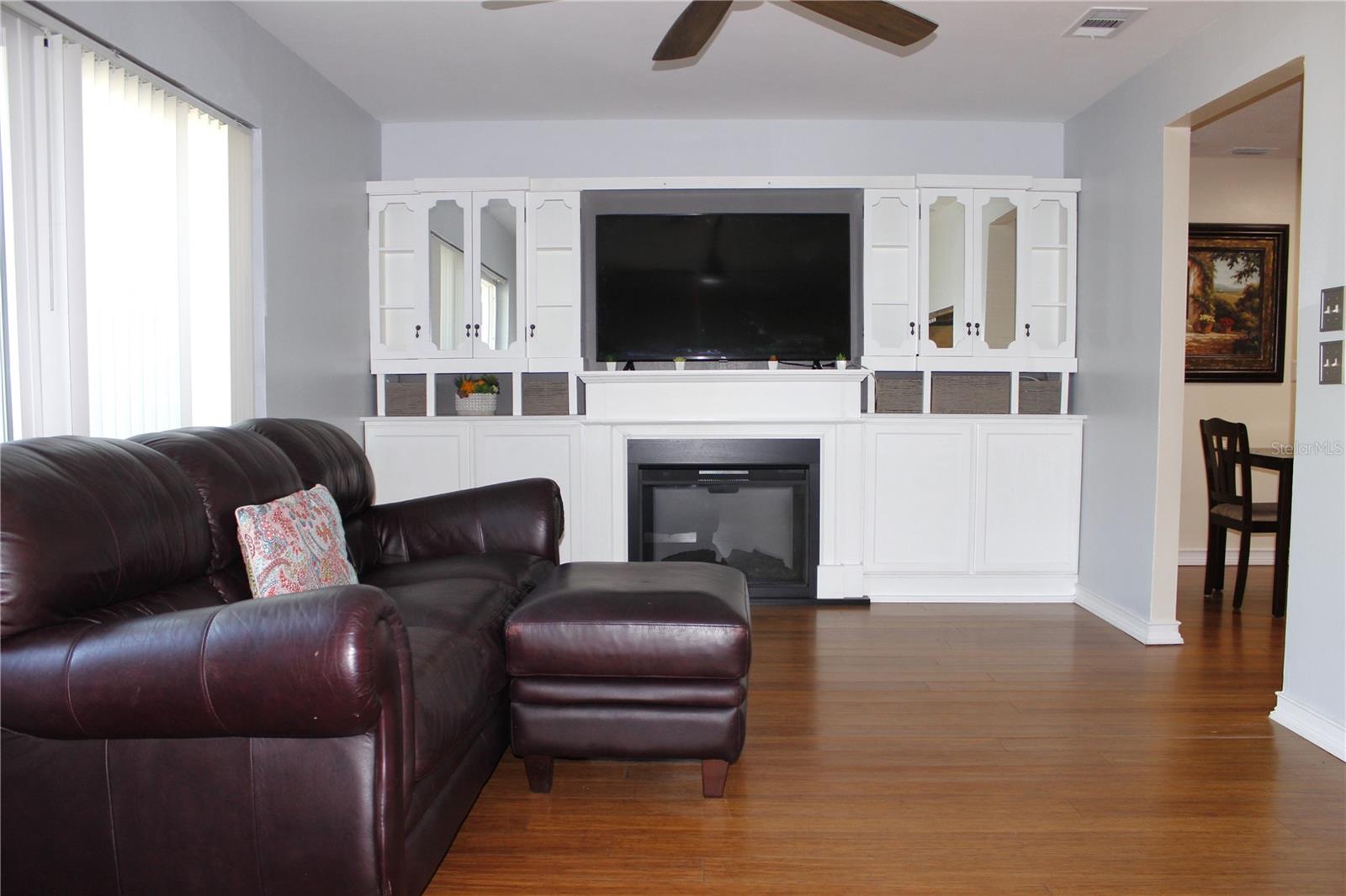 Image 36 of 59 For 2211 Harrison Drive