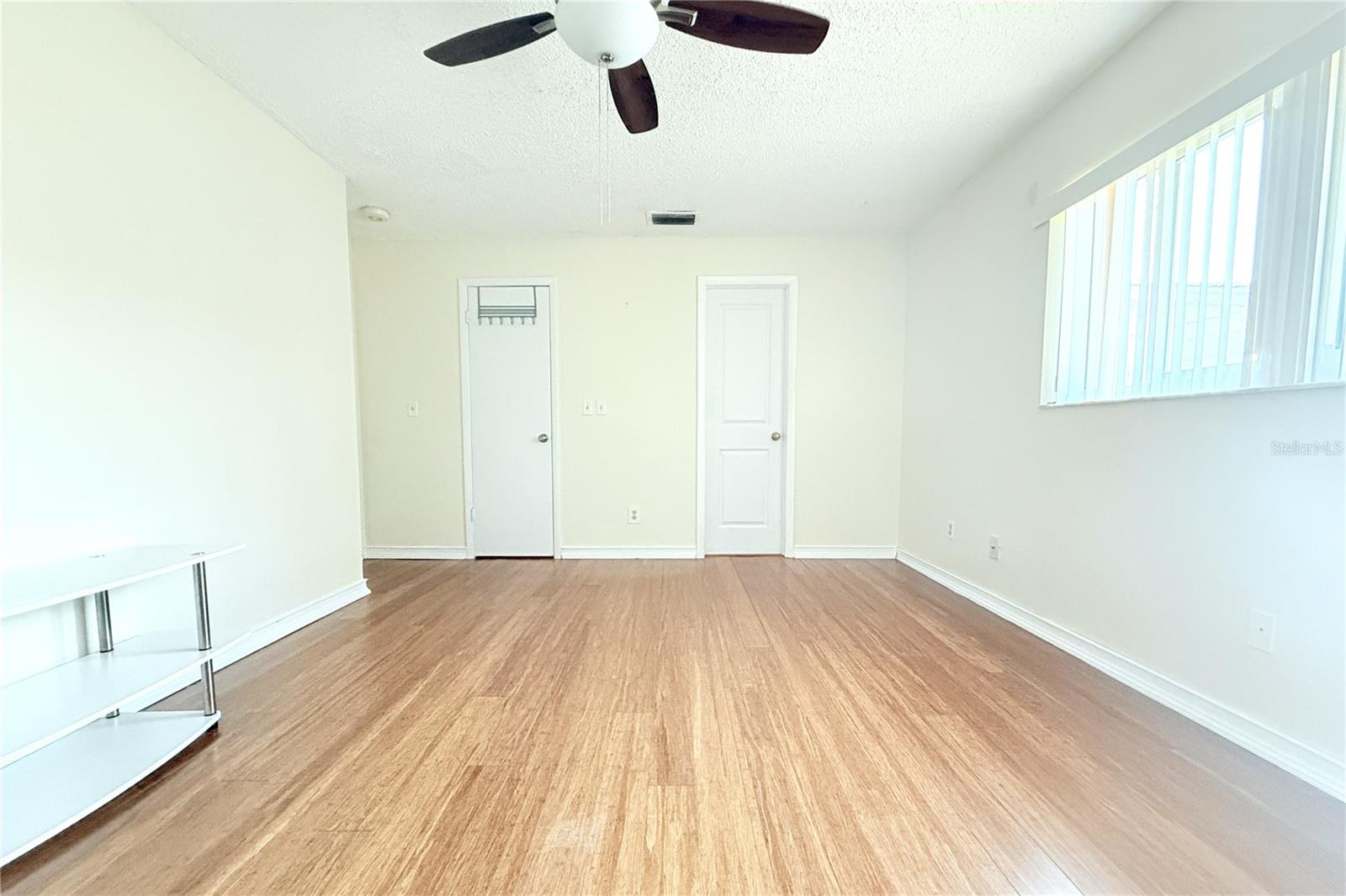 Image 44 of 59 For 2211 Harrison Drive