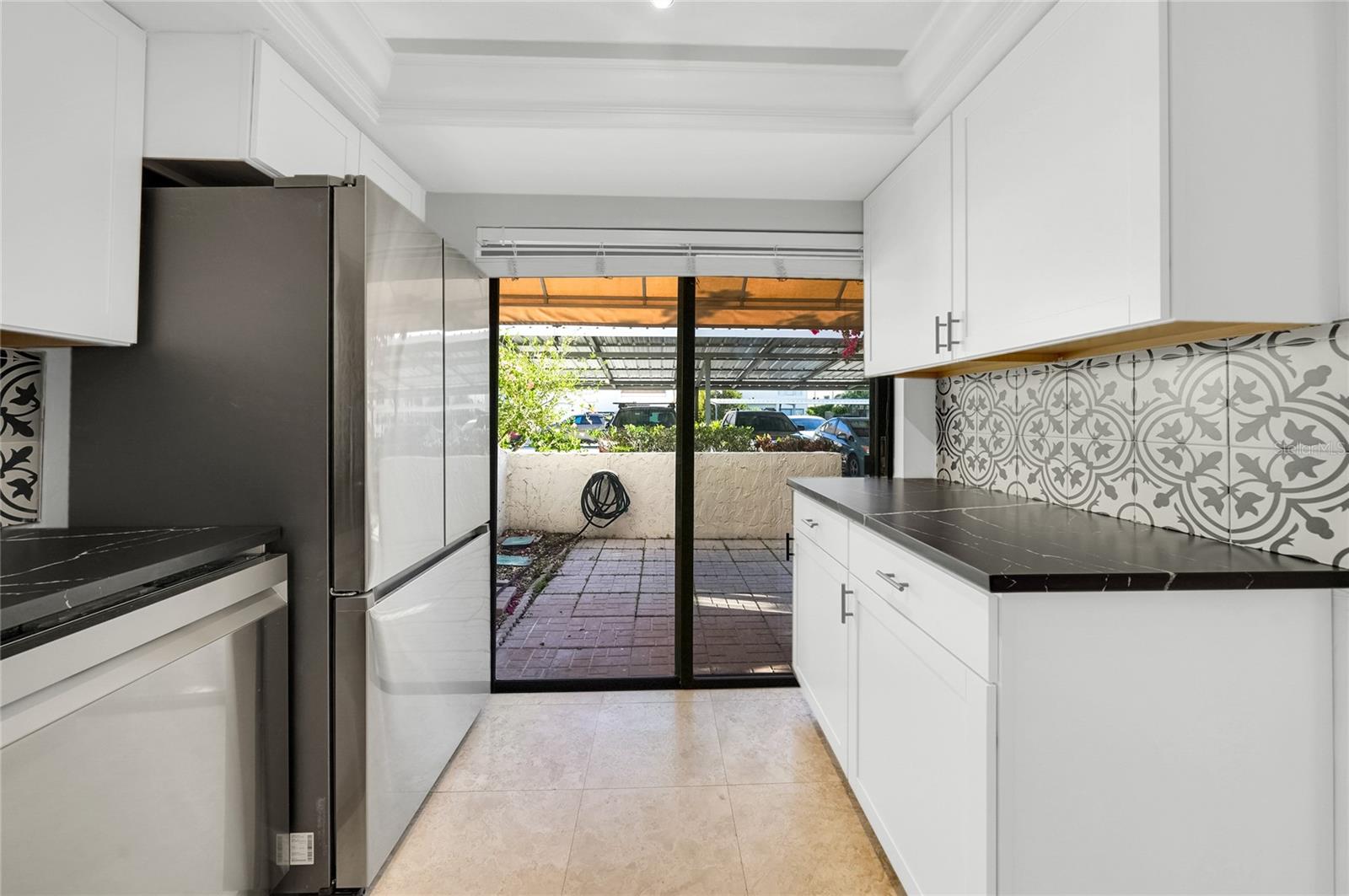 Image 8 of 39 For 8714 Cove Court