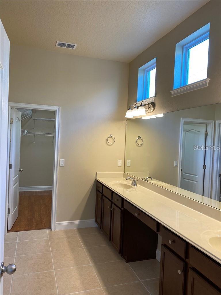 Image 9 of 22 For 11333 Quiet Forest Drive