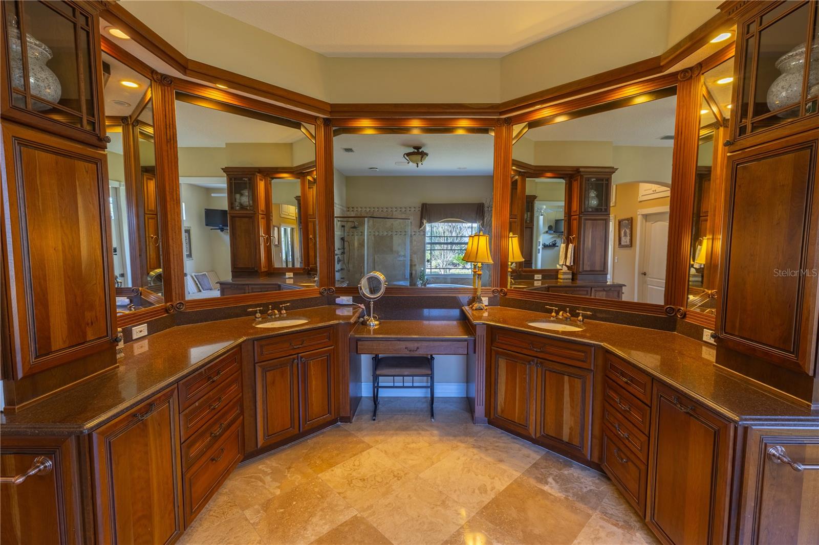 Image 15 of 48 For 13717 Canterfield Drive