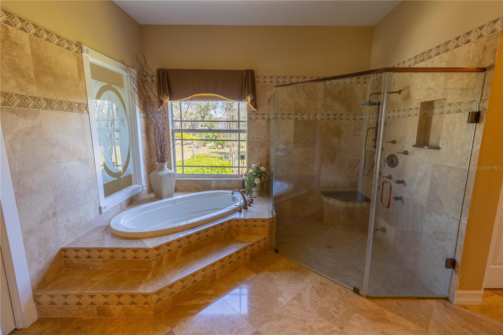 Image 16 of 48 For 13717 Canterfield Drive