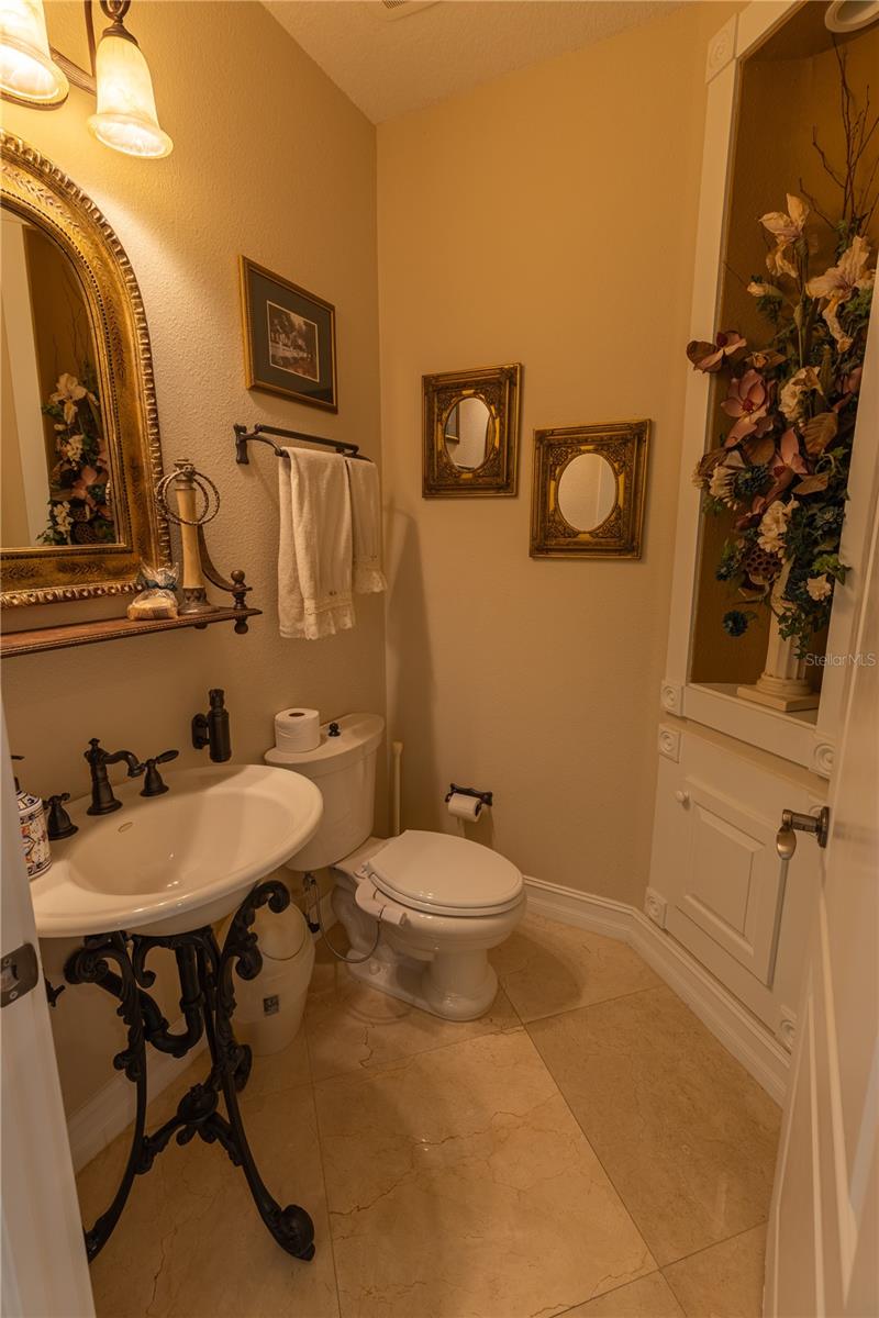 Image 17 of 48 For 13717 Canterfield Drive