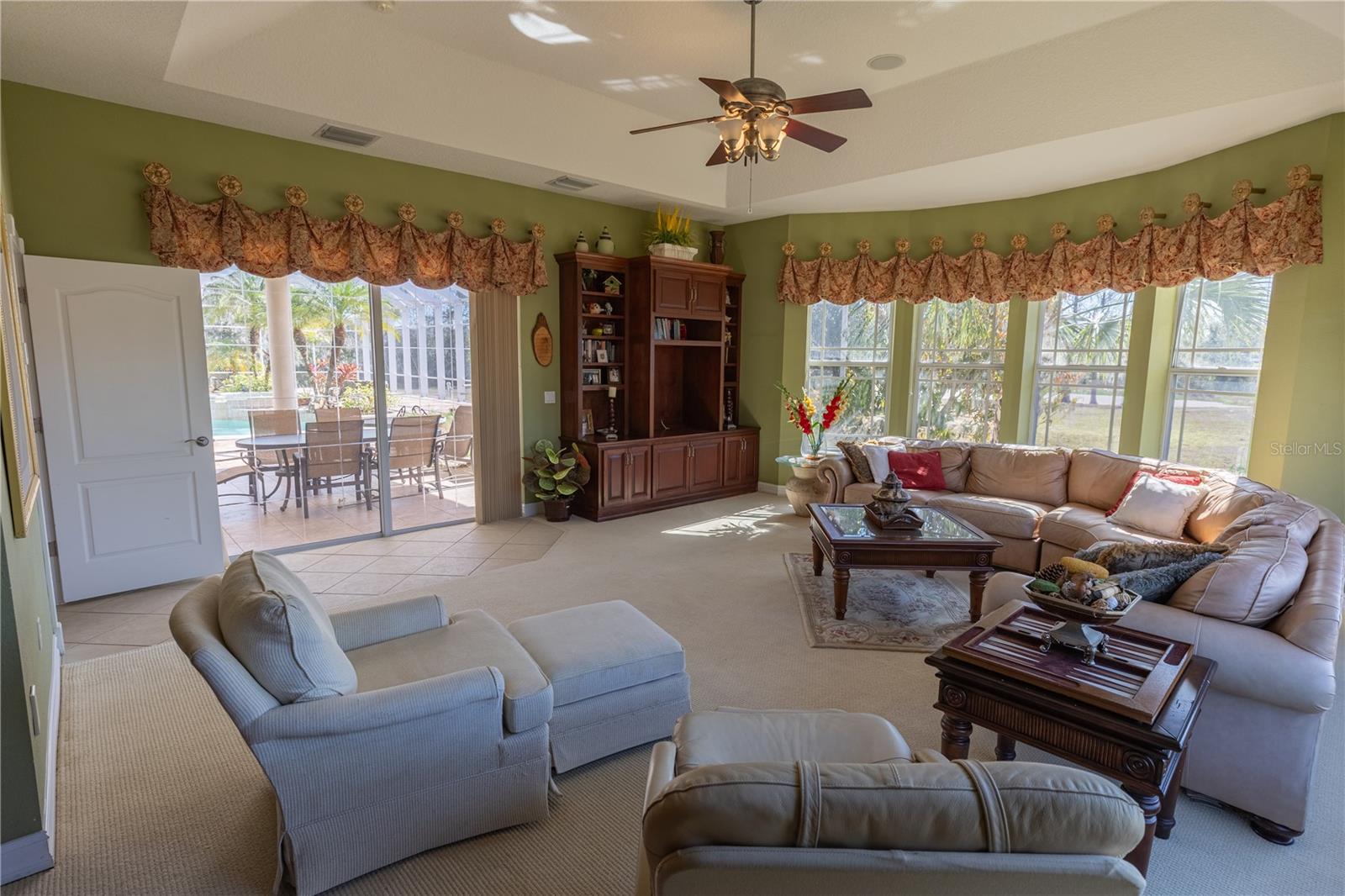 Image 23 of 48 For 13717 Canterfield Drive