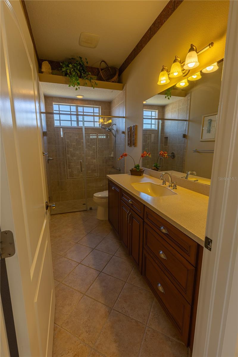 Image 30 of 48 For 13717 Canterfield Drive