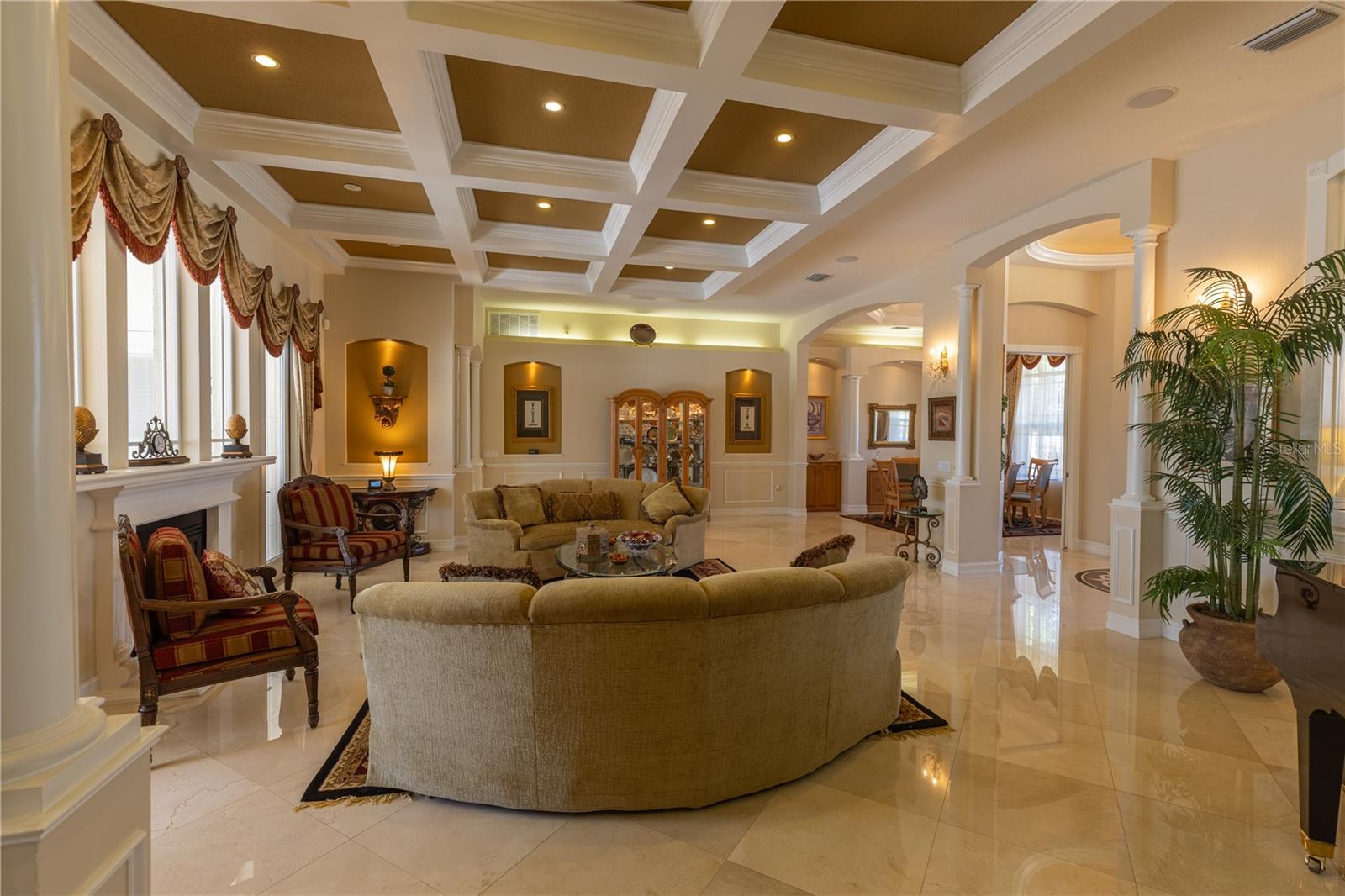 Image 5 of 48 For 13717 Canterfield Drive