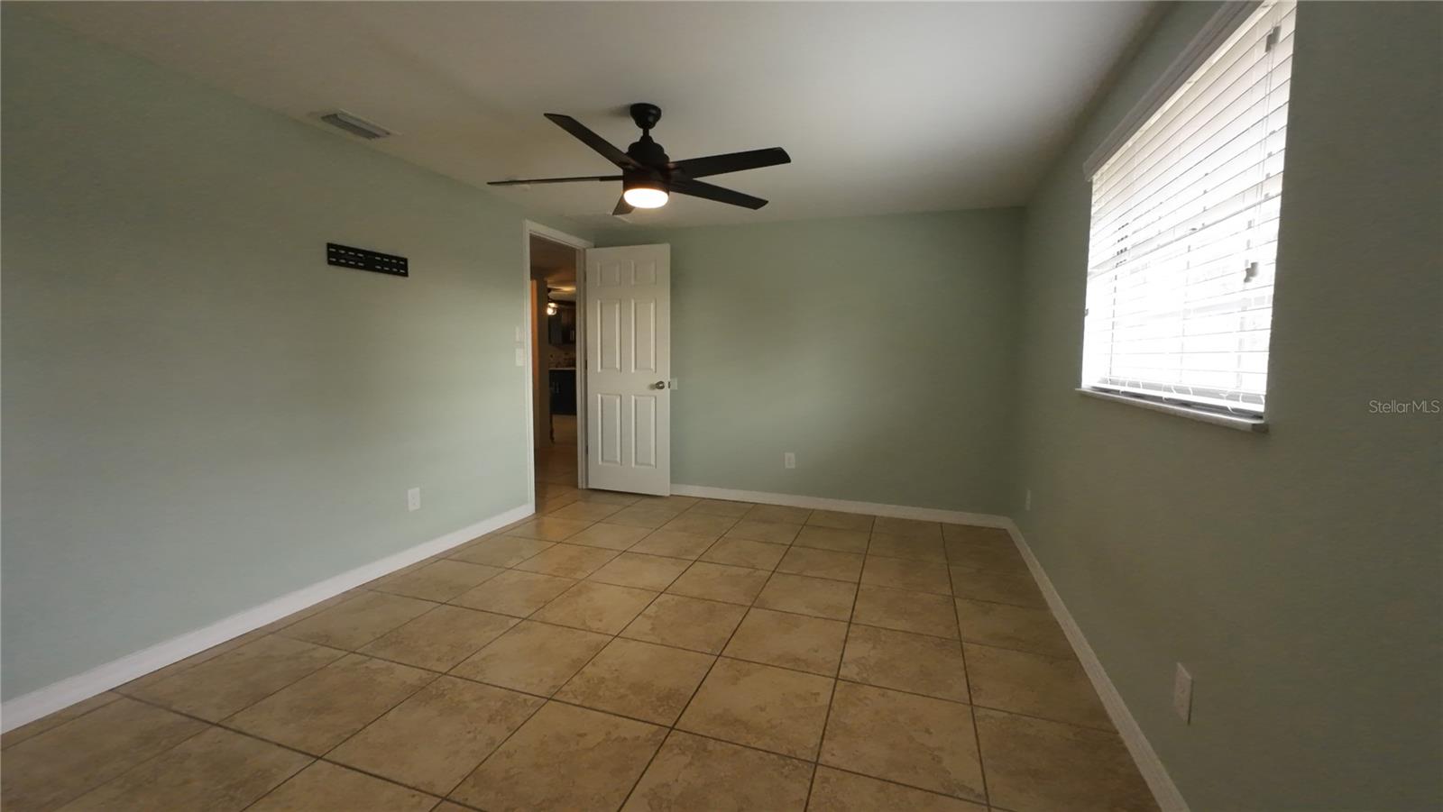 Image 25 of 46 For 36845 Virginia Avenue