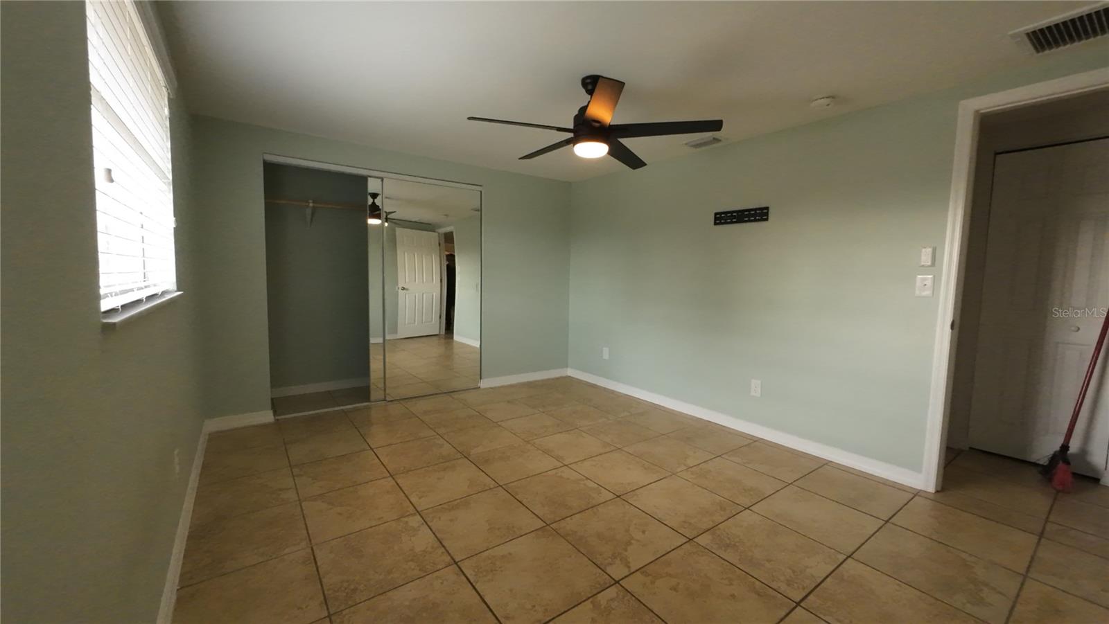 Image 26 of 46 For 36845 Virginia Avenue