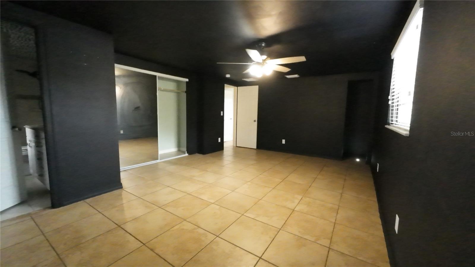 Image 28 of 46 For 36845 Virginia Avenue