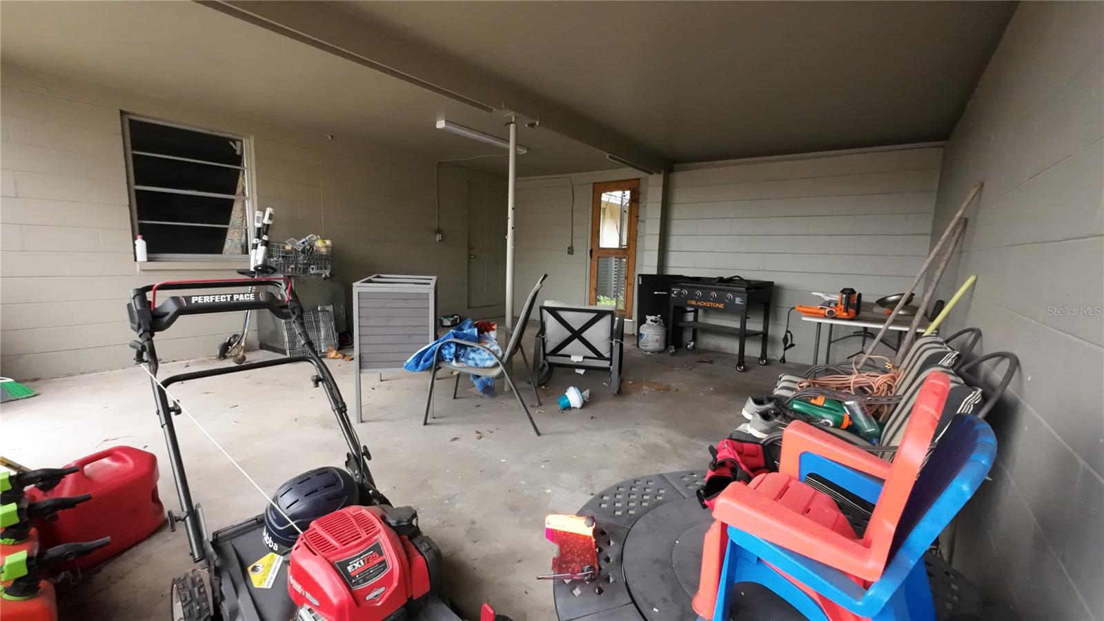 Image 38 of 46 For 36845 Virginia Avenue