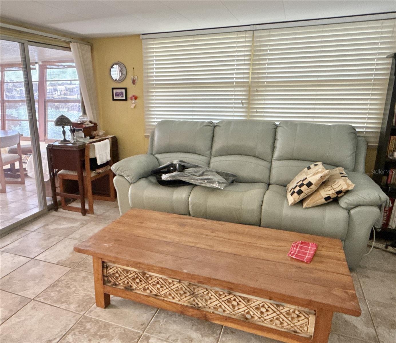 Image 11 of 23 For 436 Mount Oak Avenue Ne 747