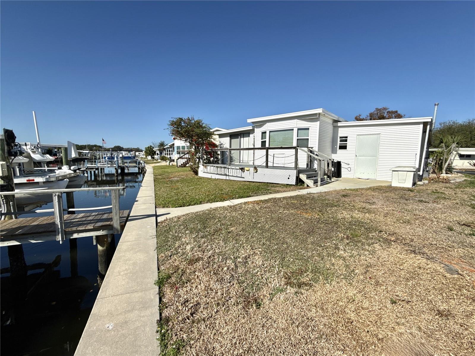 Image 2 of 23 For 436 Mount Oak Avenue Ne 747
