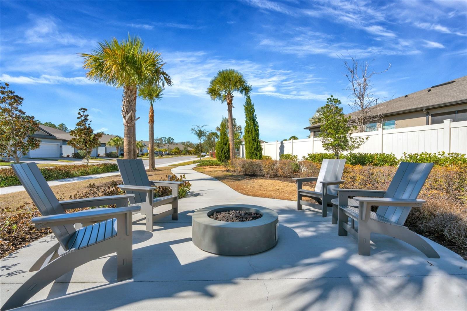 Listing photo id 36 for 3764 Maxwell Park Drive