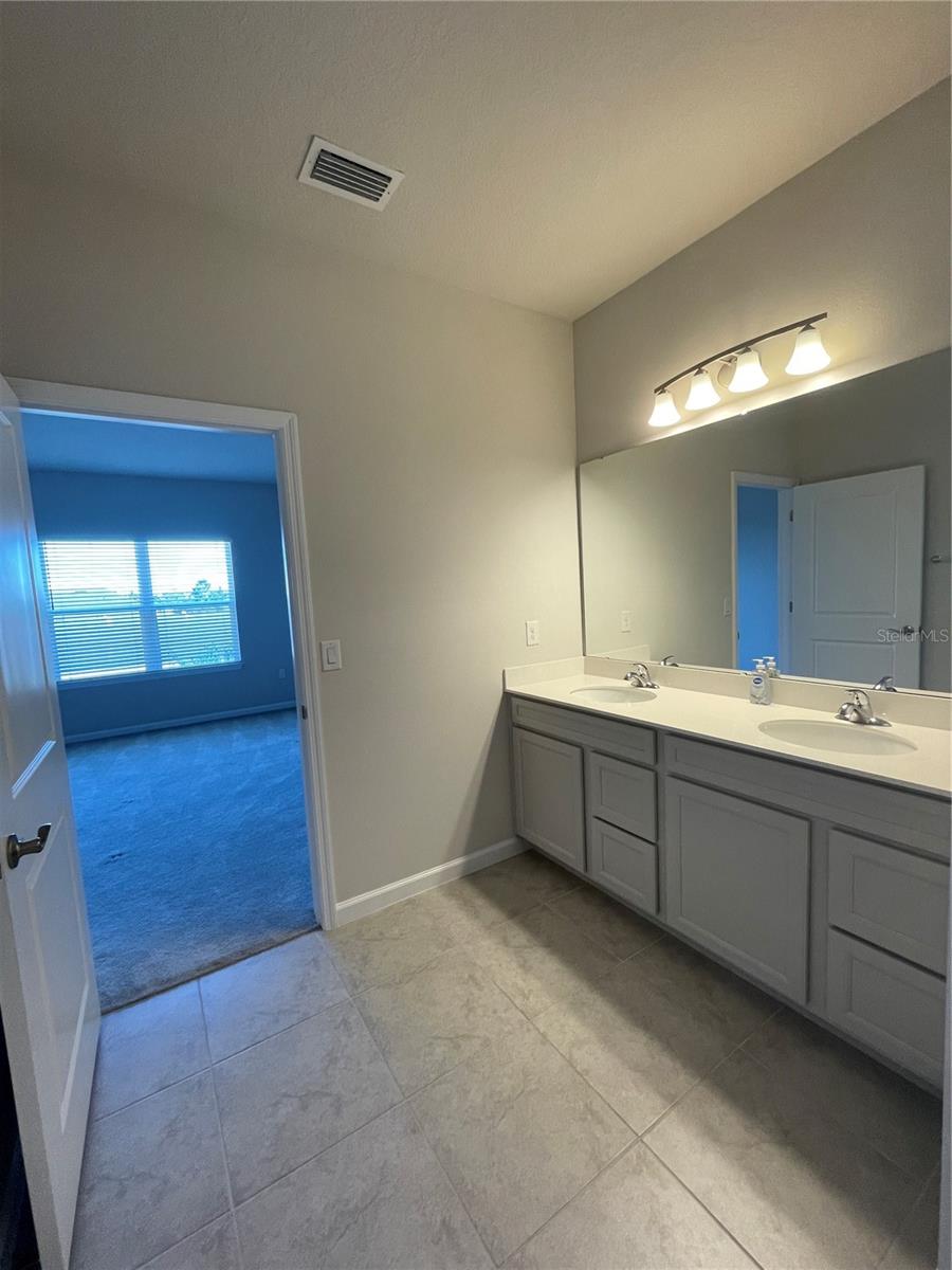 Image 14 of 22 For 6800 Pebblebrooke Way