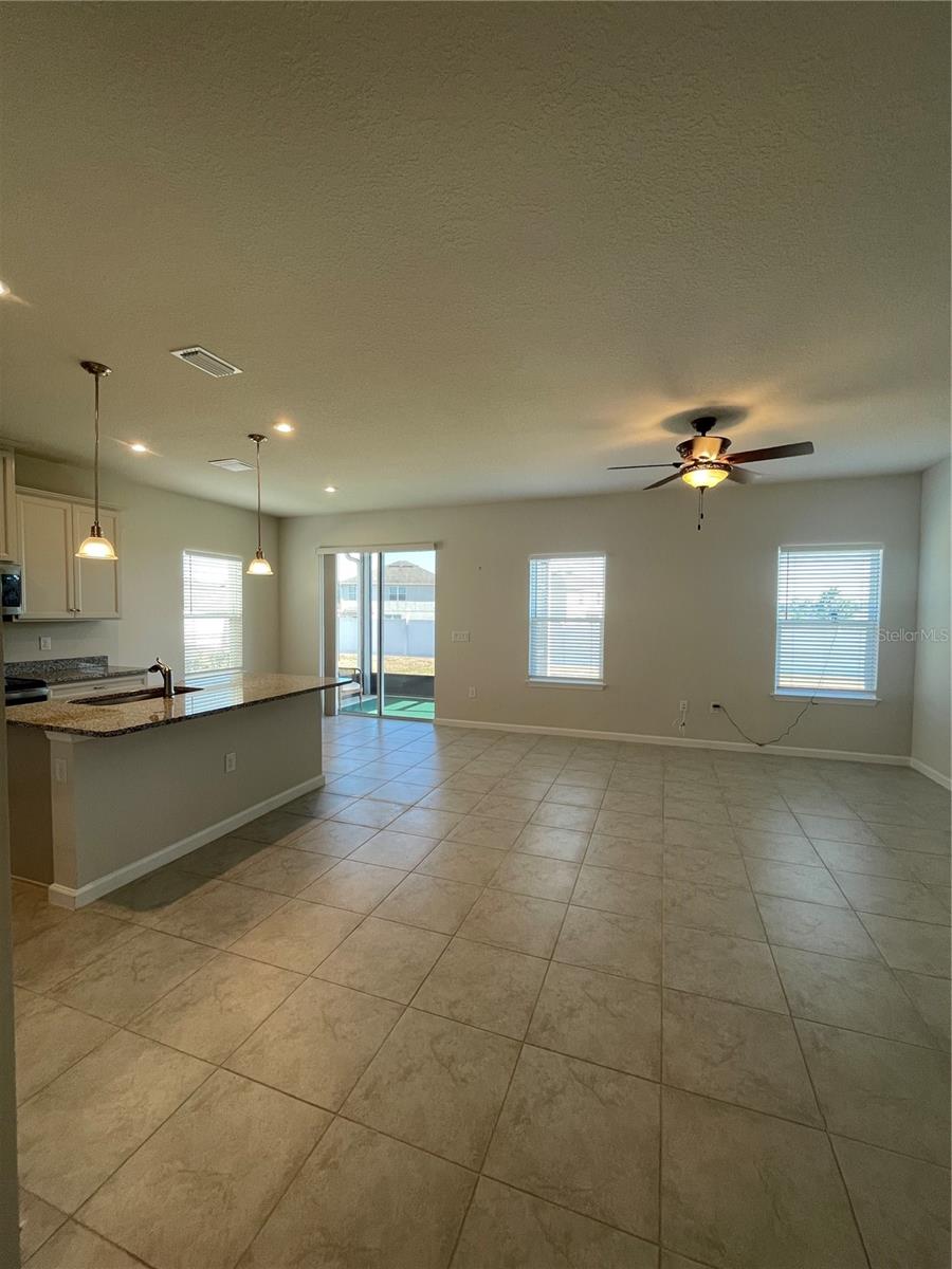 Image 7 of 22 For 6800 Pebblebrooke Way