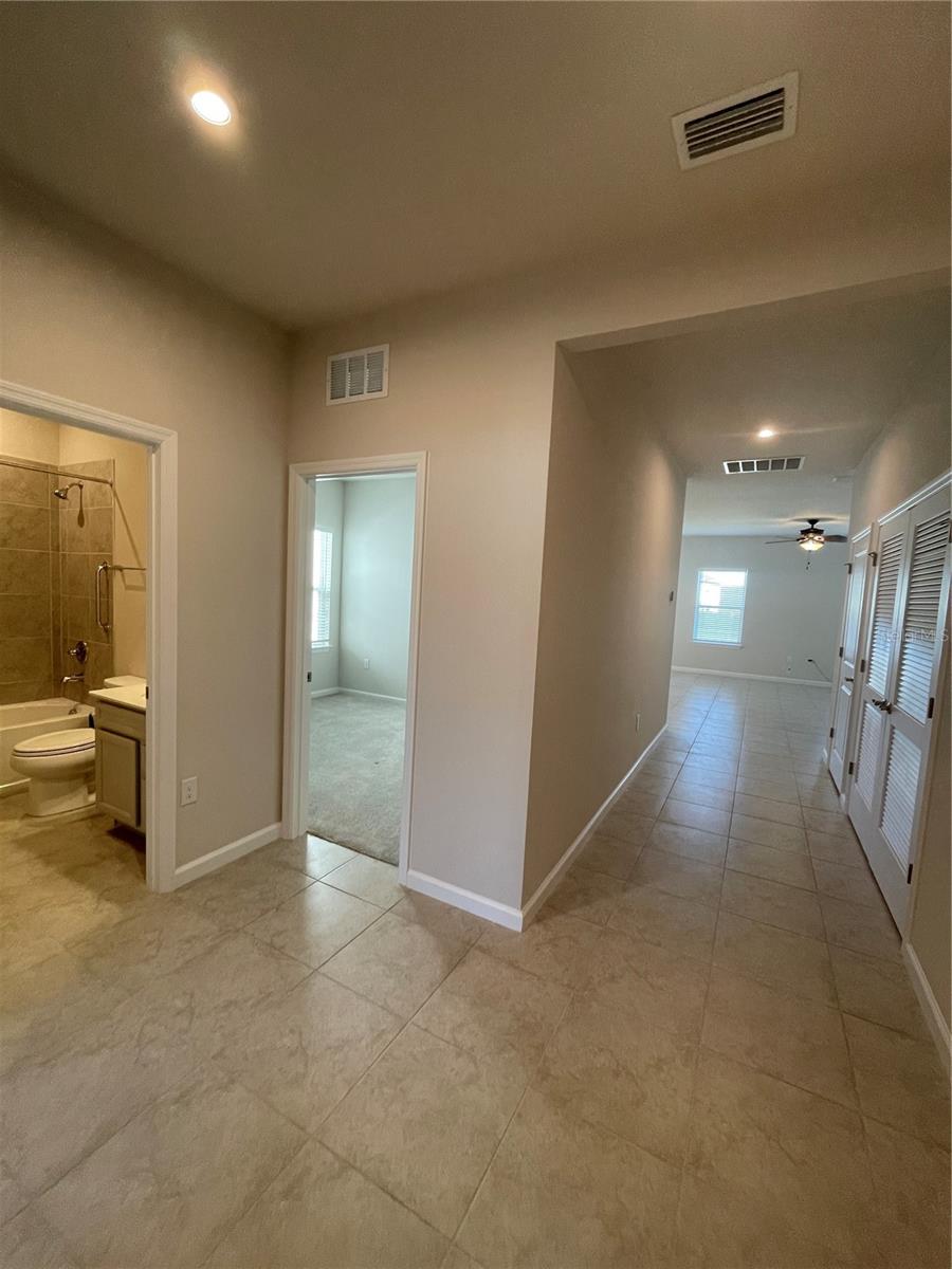 Image 8 of 22 For 6800 Pebblebrooke Way