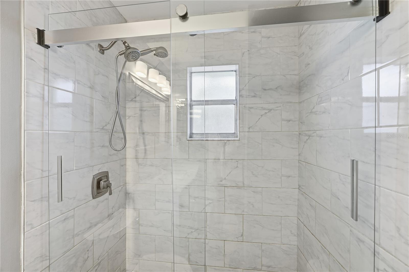 Image 22 of 23 For 502 Newport Avenue