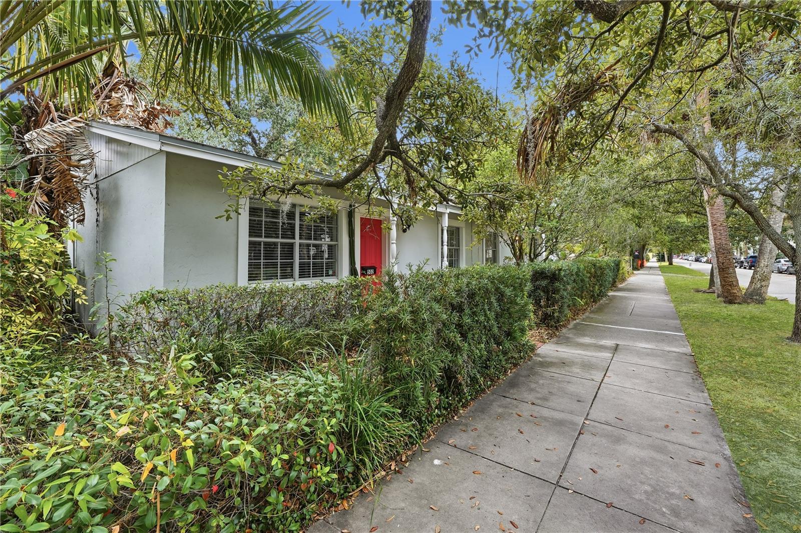 Image 4 of 23 For 502 Newport Avenue