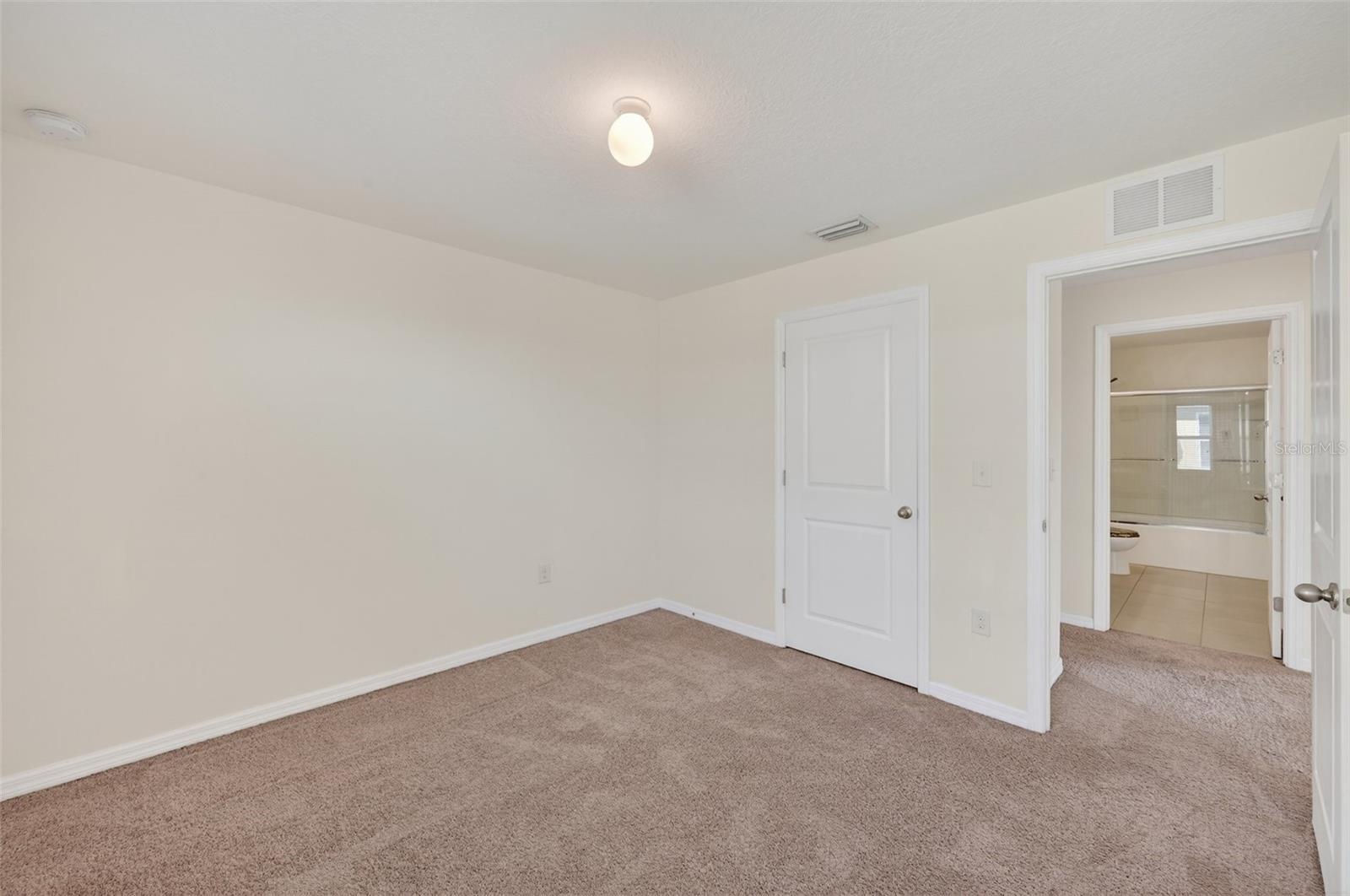 Image 29 of 48 For 4842 San Palermo Drive