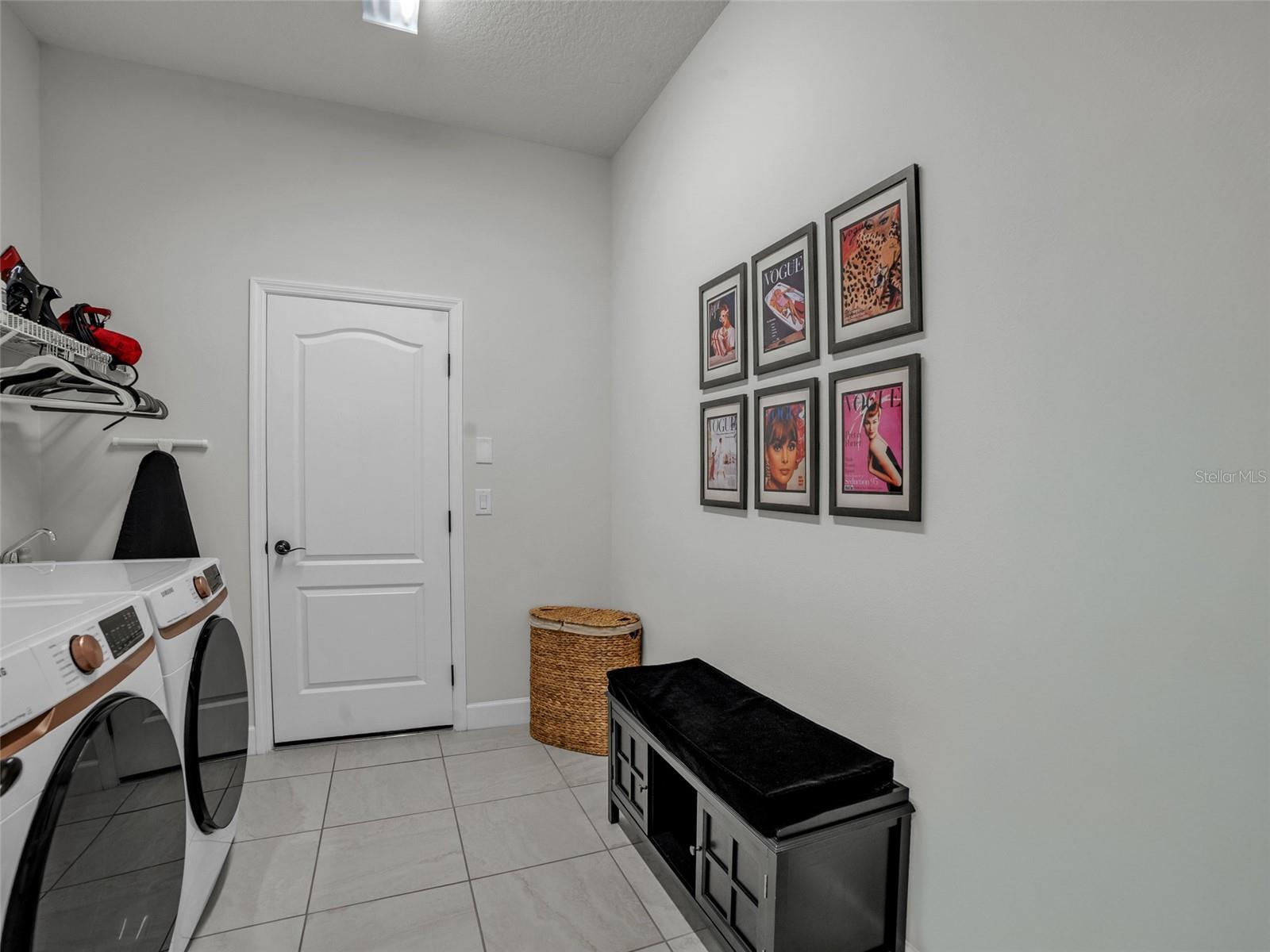 Image 25 of 39 For 14110 Tomentosa Avenue