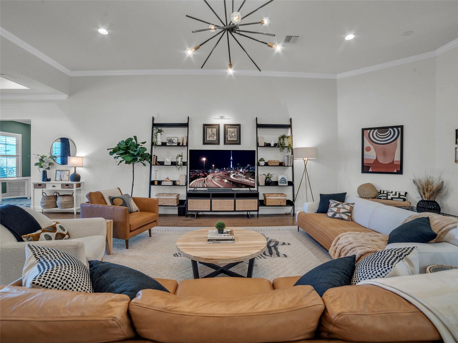 Image 9 of 39 For 14110 Tomentosa Avenue