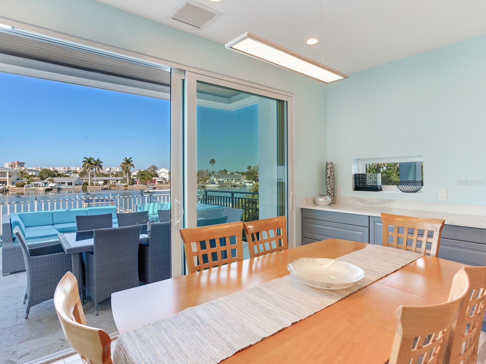 Image 19 of 78 For 208 171st Avenue E