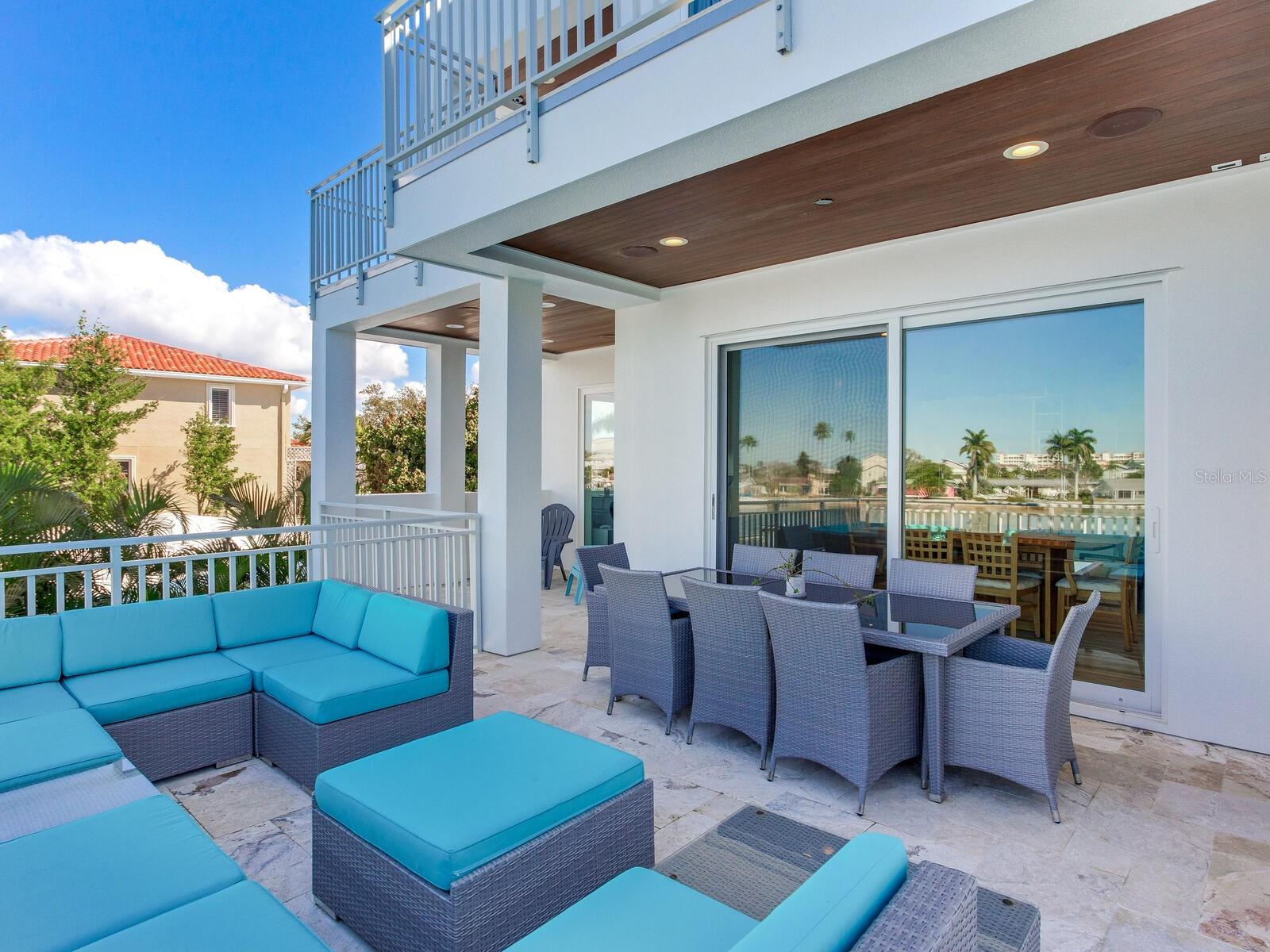 Image 23 of 78 For 208 171st Avenue E