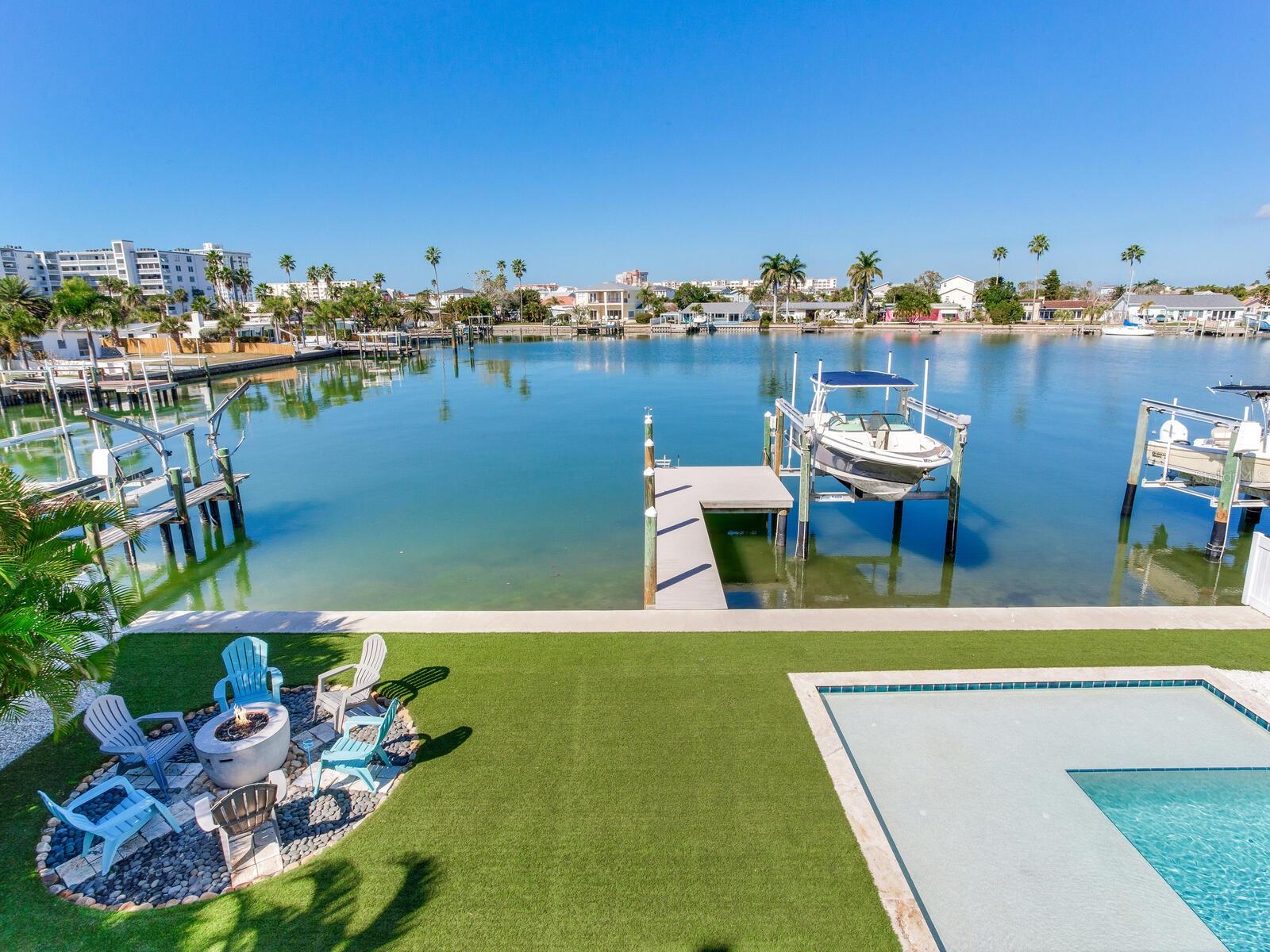 Image 3 of 78 For 208 171st Avenue E