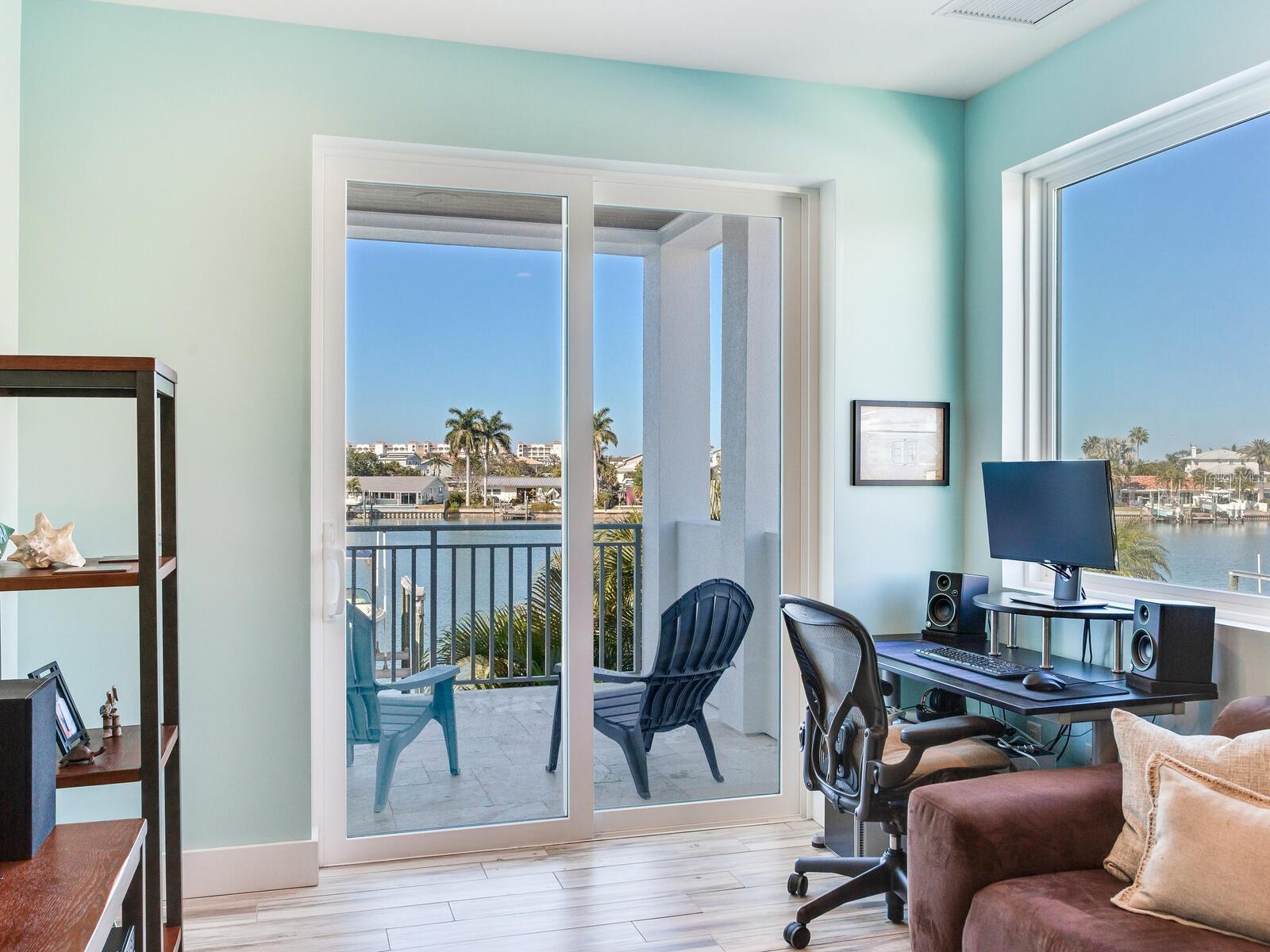 Image 43 of 78 For 208 171st Avenue E