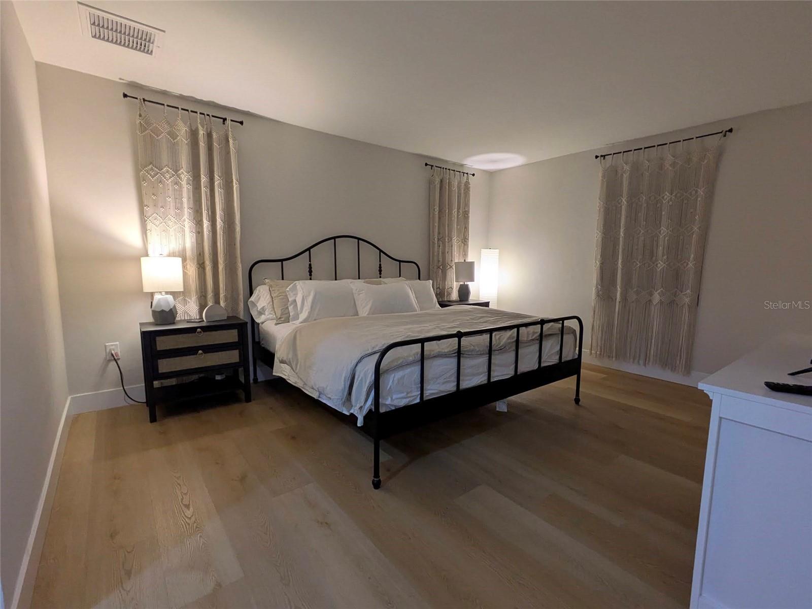 Image 10 of 24 For 1455 Fairway Drive