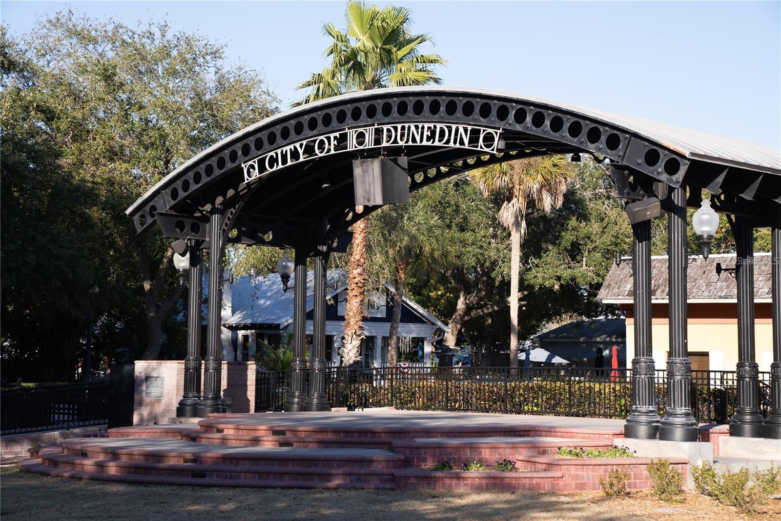 Image 22 of 24 For 1455 Fairway Drive